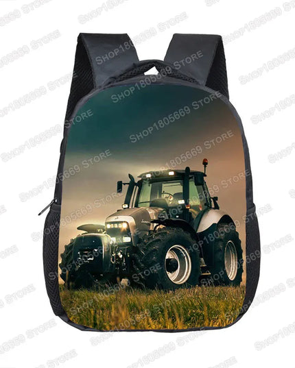 Grüner Rucksack für Jungen - Starker Traktor-Print
