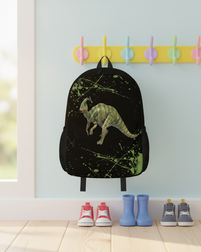 kita-rucksack-mit-dinosaurier-print - lifestyle