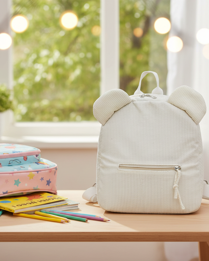 weier-cord-rucksack-mit-brenohren - lifestyle